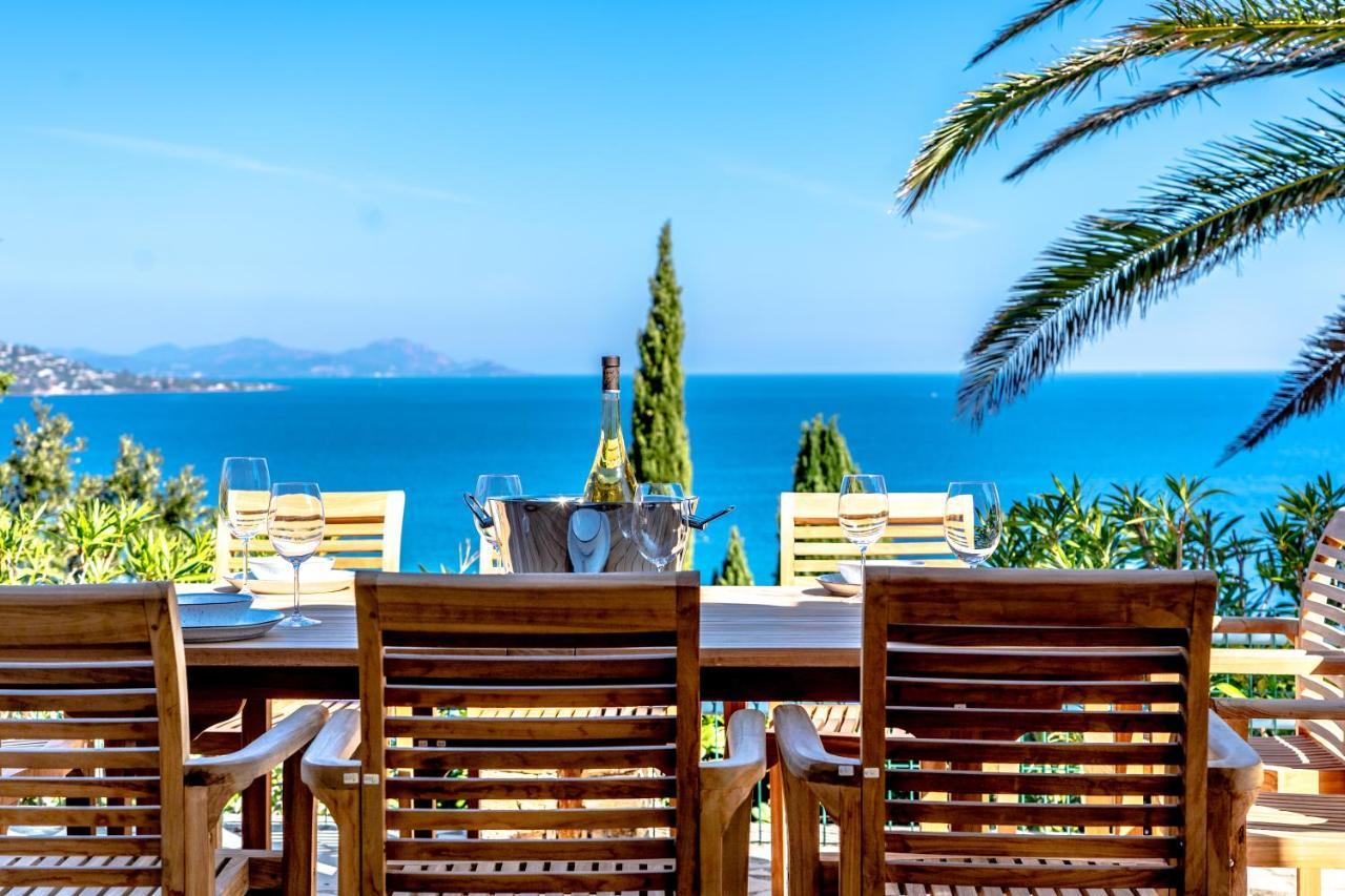 Superbe Villa, Incroyable Vue Mer, Piscine Chauffee, Climatisee Σαιντ-Μαξίμ Εξωτερικό φωτογραφία