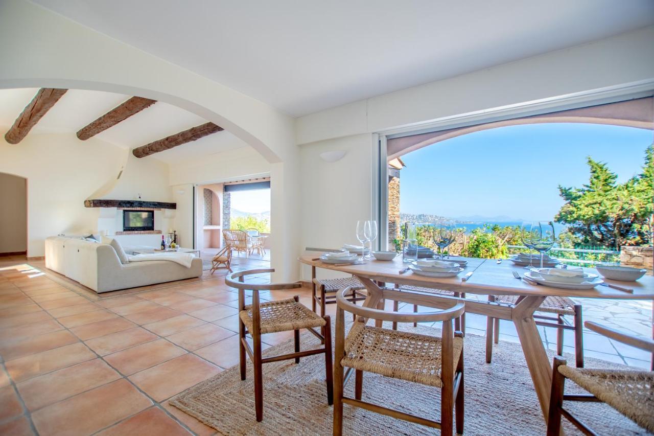 Superbe Villa, Incroyable Vue Mer, Piscine Chauffee, Climatisee Σαιντ-Μαξίμ Εξωτερικό φωτογραφία