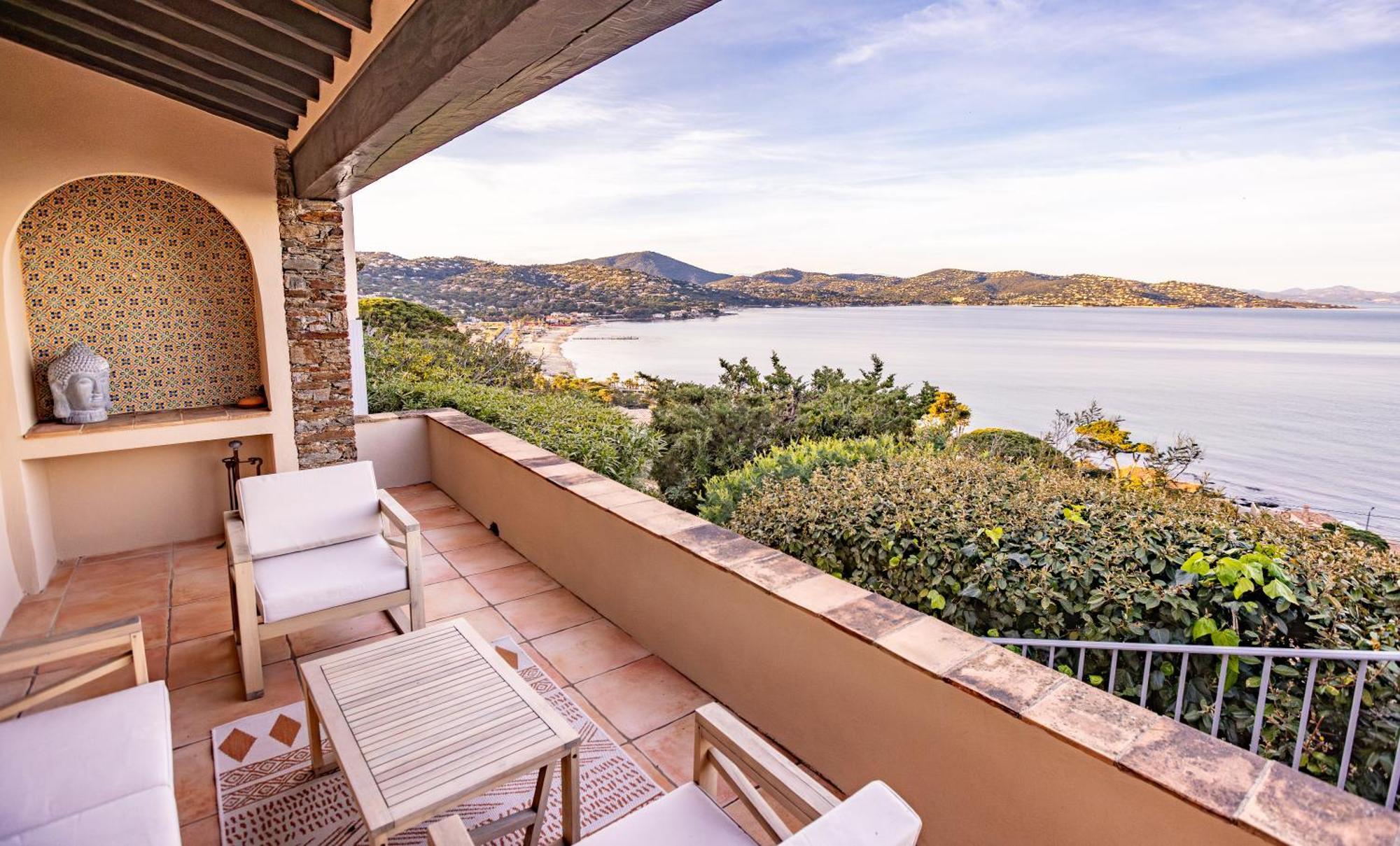 Superbe Villa, Incroyable Vue Mer, Piscine Chauffee, Climatisee Σαιντ-Μαξίμ Εξωτερικό φωτογραφία