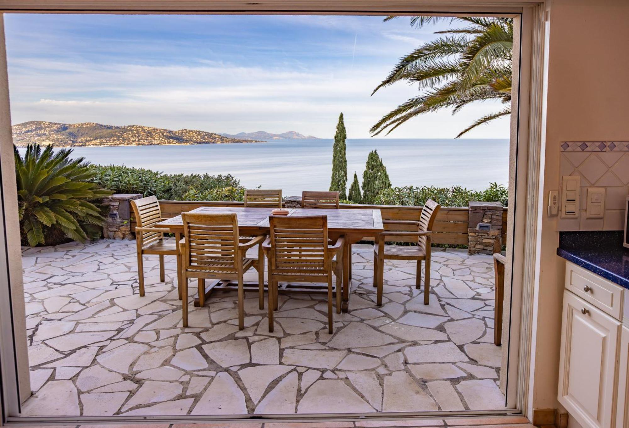 Superbe Villa, Incroyable Vue Mer, Piscine Chauffee, Climatisee Σαιντ-Μαξίμ Εξωτερικό φωτογραφία