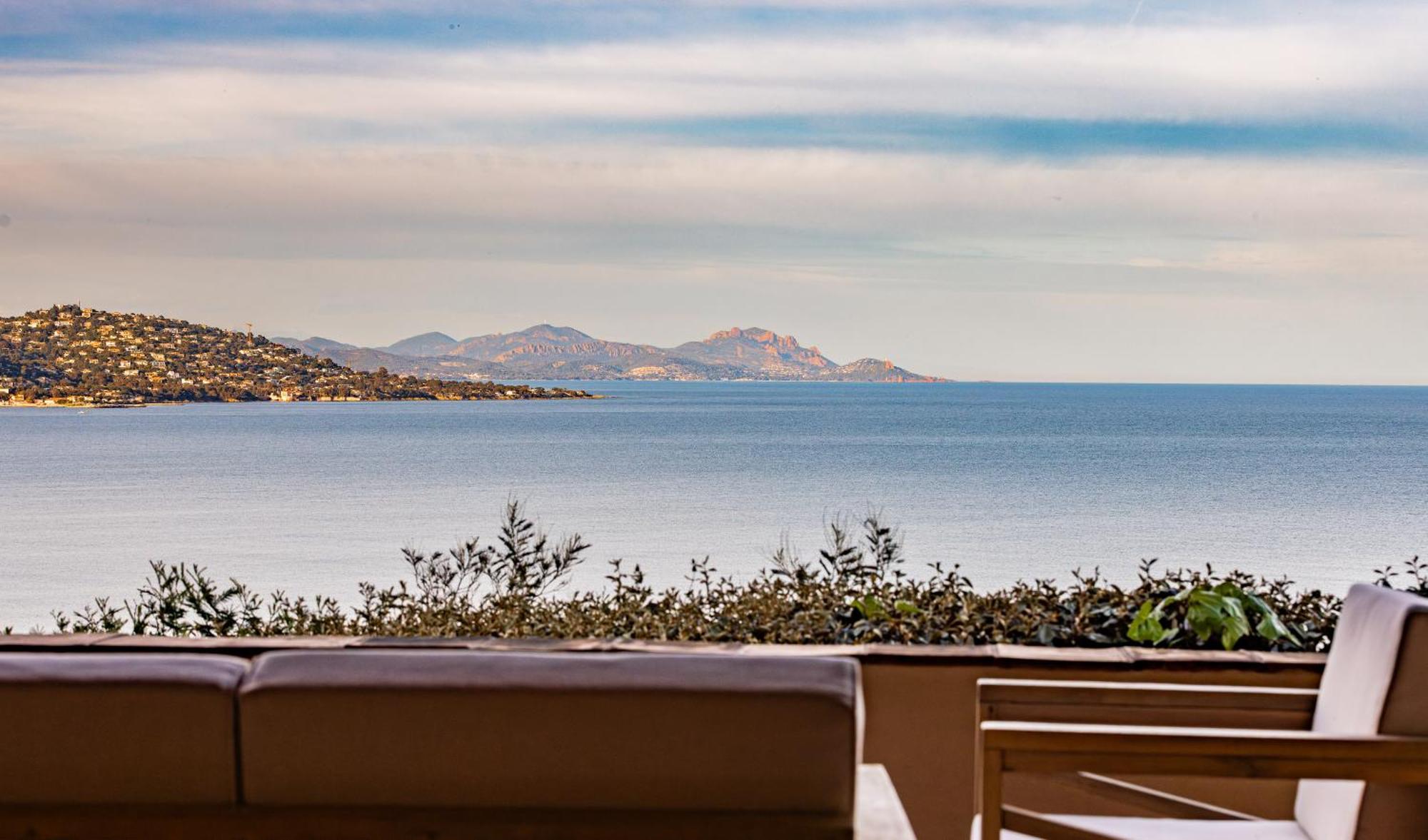 Superbe Villa, Incroyable Vue Mer, Piscine Chauffee, Climatisee Σαιντ-Μαξίμ Εξωτερικό φωτογραφία