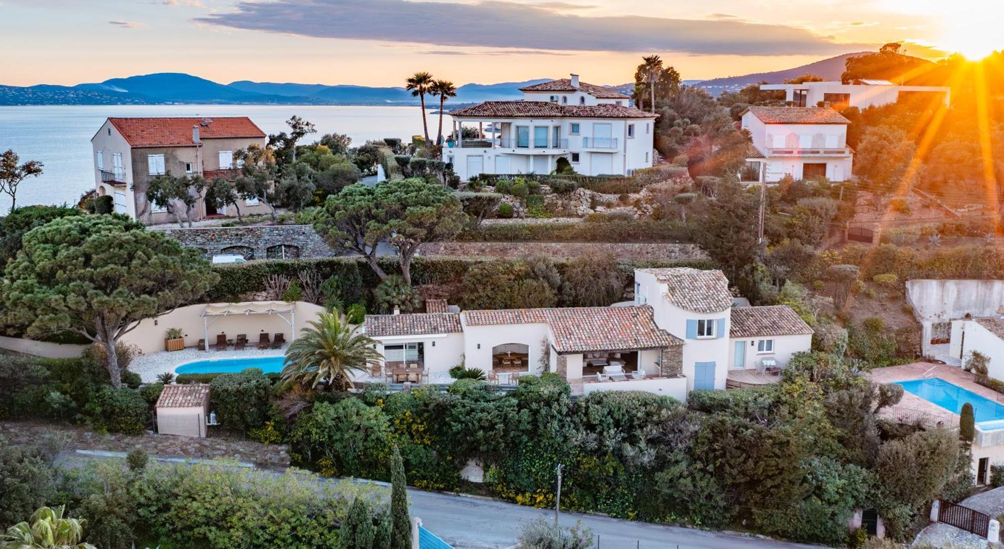 Superbe Villa, Incroyable Vue Mer, Piscine Chauffee, Climatisee Σαιντ-Μαξίμ Εξωτερικό φωτογραφία